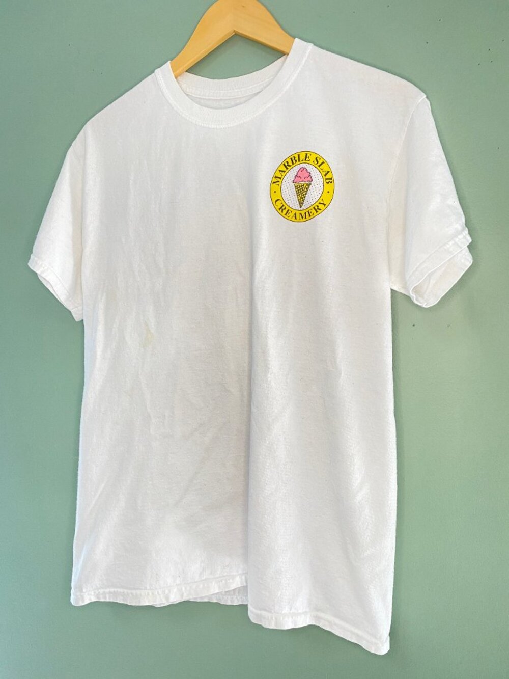Hanes Vintage Marble Slab Creamery Shirt Men's Small White Ice Cream Graphic